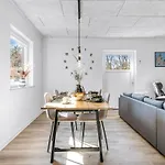 Calli By Interhome *